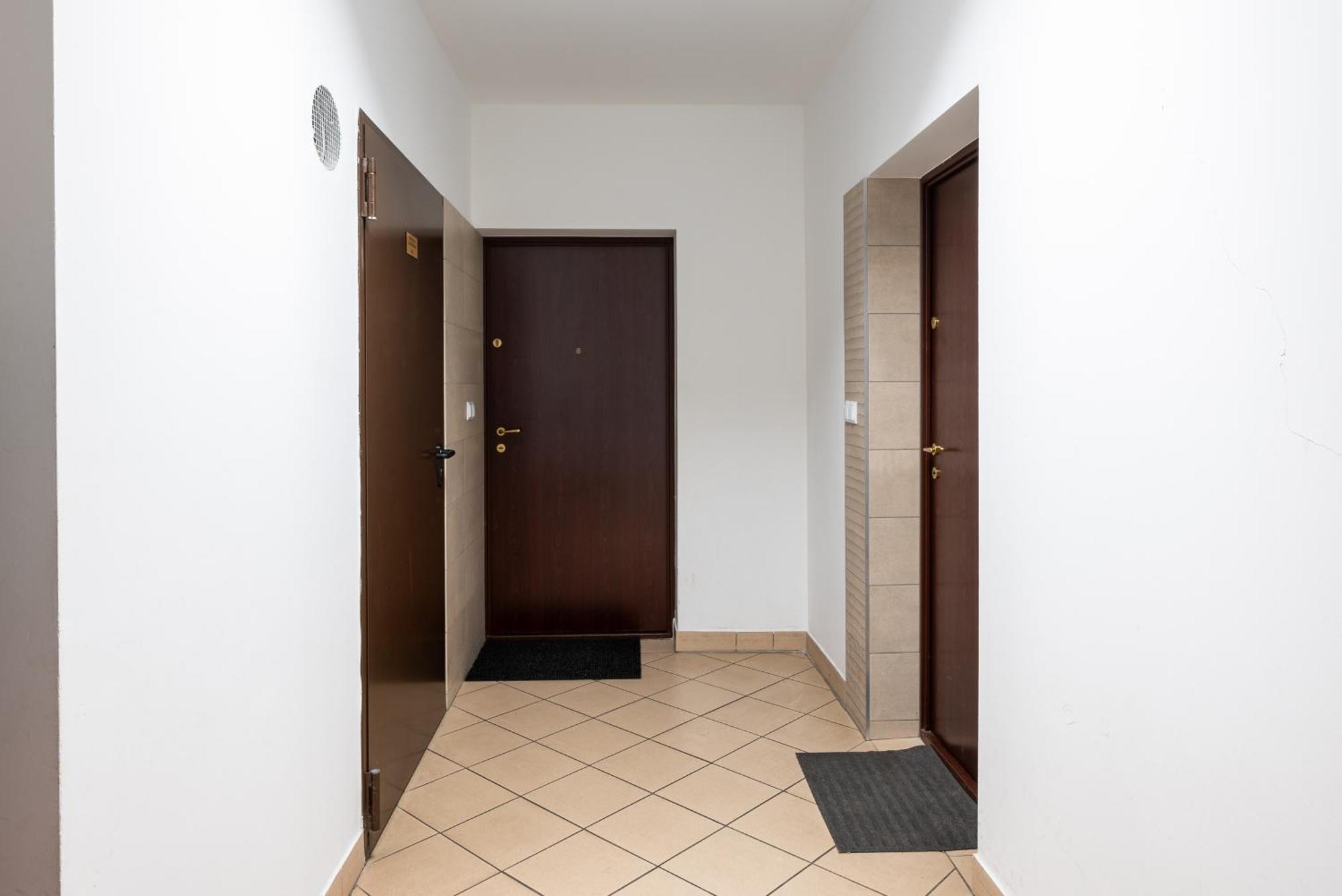 Park Praski 2-Bedroom Apartment Варшава Екстериор снимка